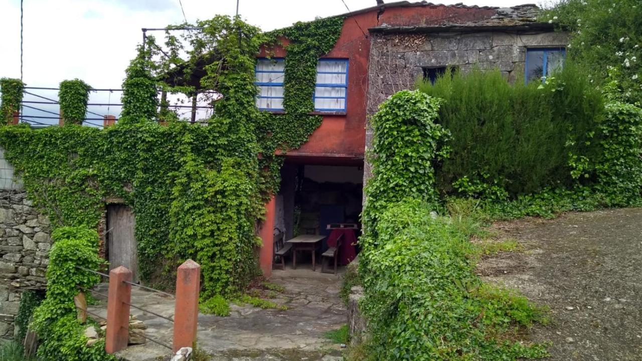Ribeira Sacra La Imperfecta Santa María Exterior foto